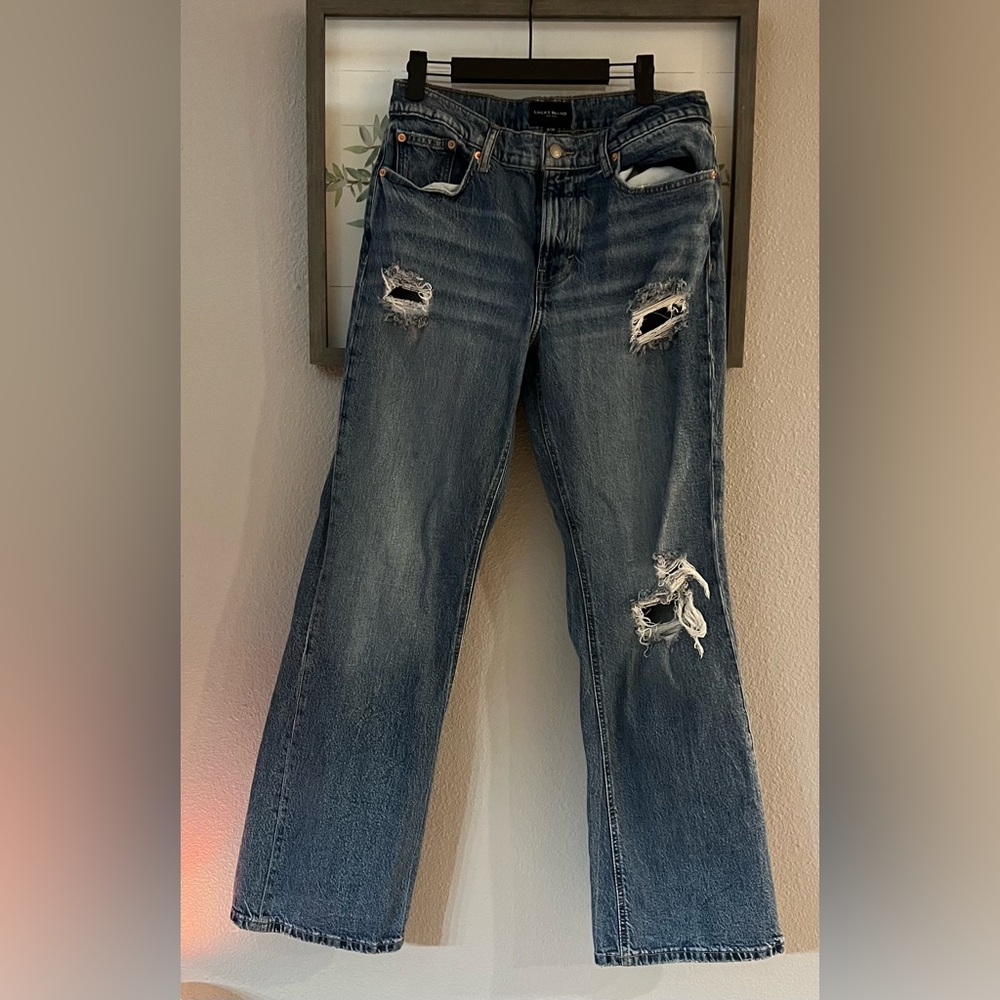 Lucky woman’s jeans size 8/29 wide leg